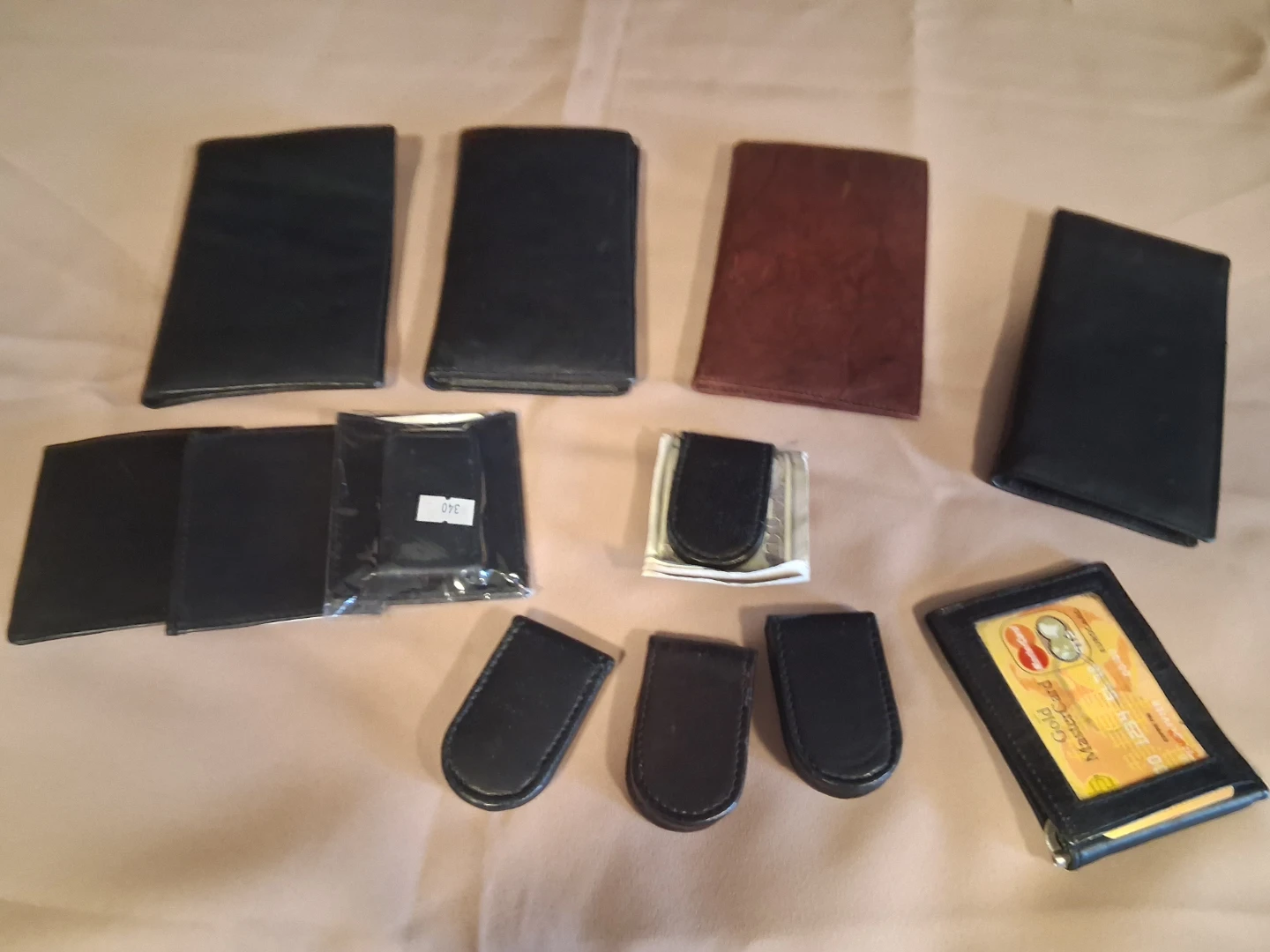 Leather wallets, card holders and money clips