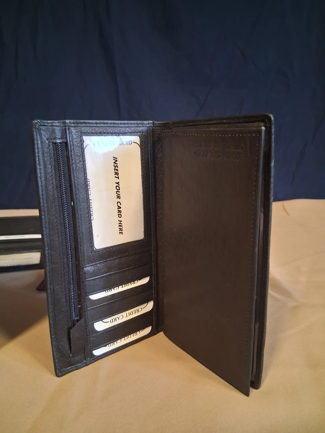 Leather wallets, card holders and money clips - photo 3
