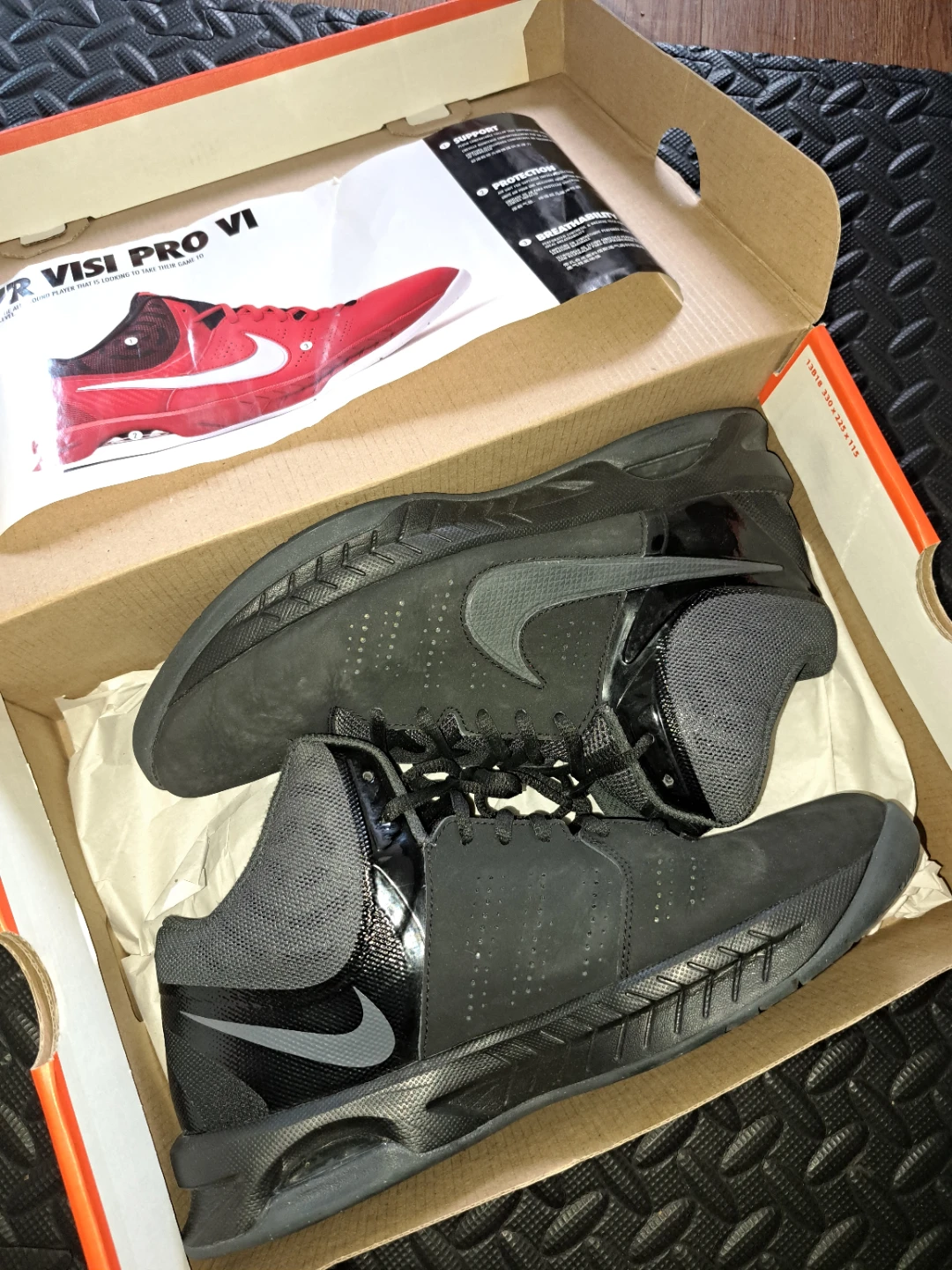 Nike Air Visi Pro VI NBK Basketball Shoes - Size 9
