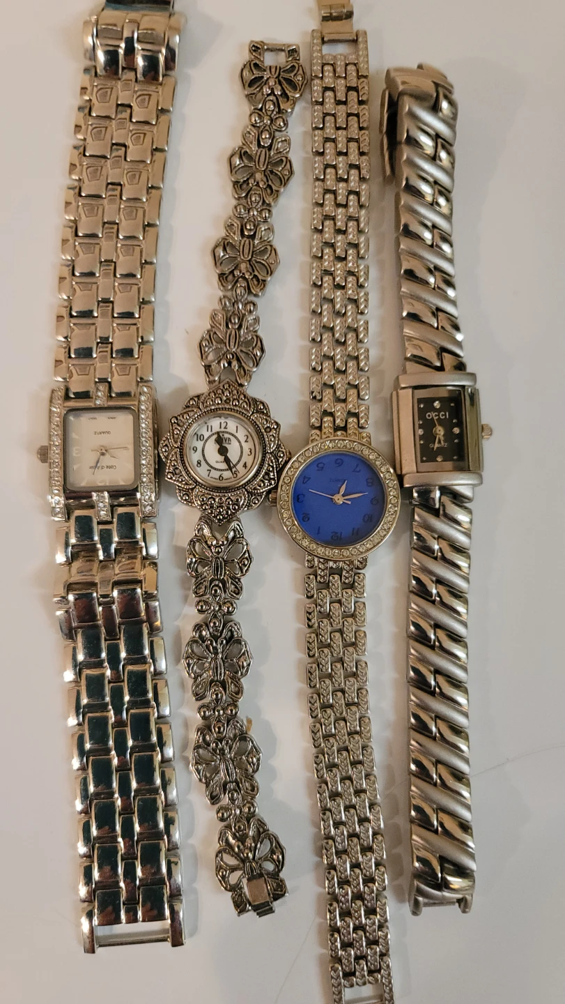 Ladies fancy watch (4)