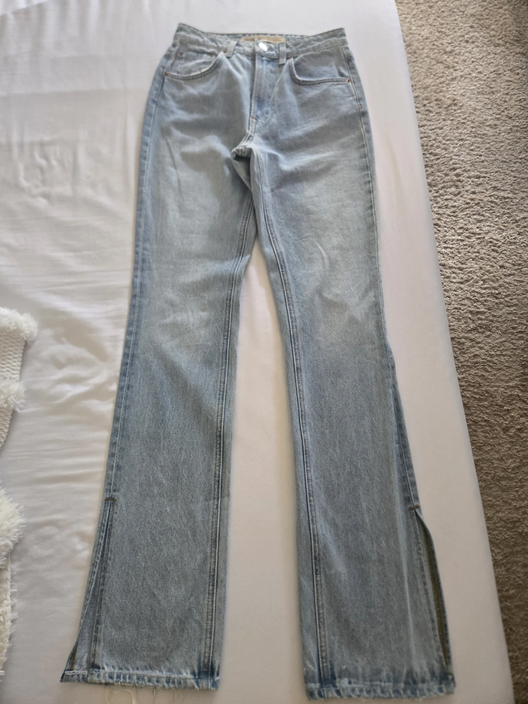 GRLFRND Light Wash Denim Jeans - Size 25 - photo 2