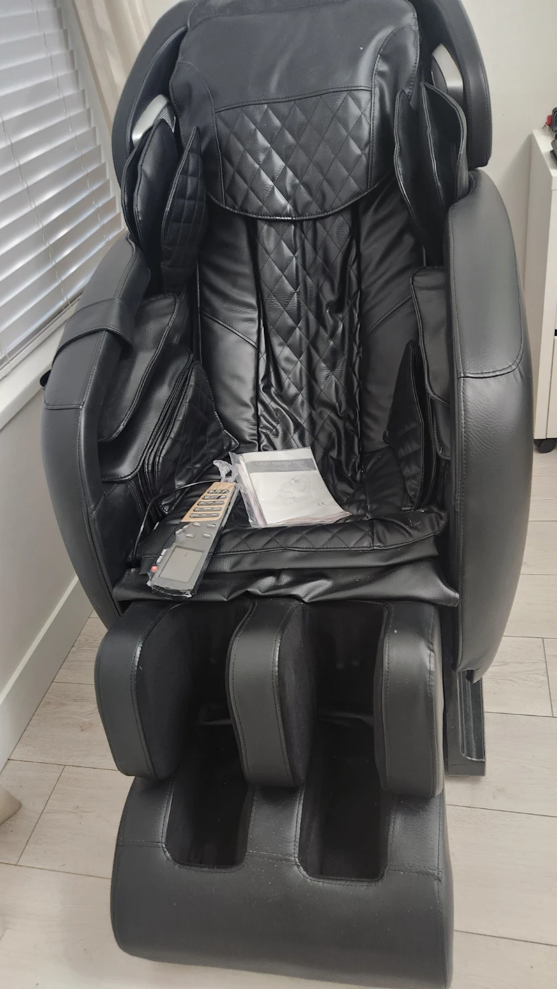 Black Luxury Massage Chair - photo 3