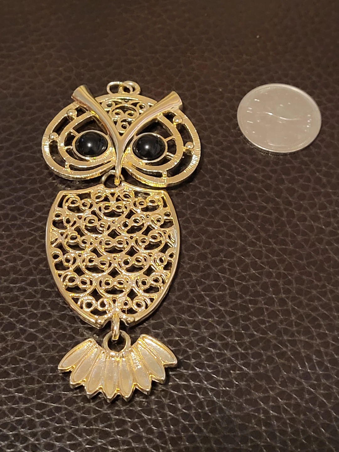 Vintage Sarah Coventry "Nite Owl" pendant 1974 gold tone