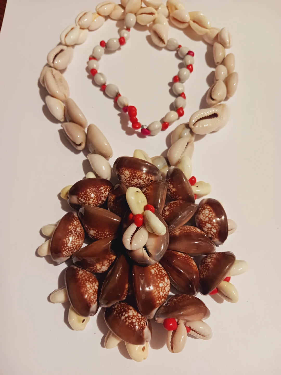 Gorgeous Boho/ Hawaiian Handcrafted Seashell Necklace - photo 5