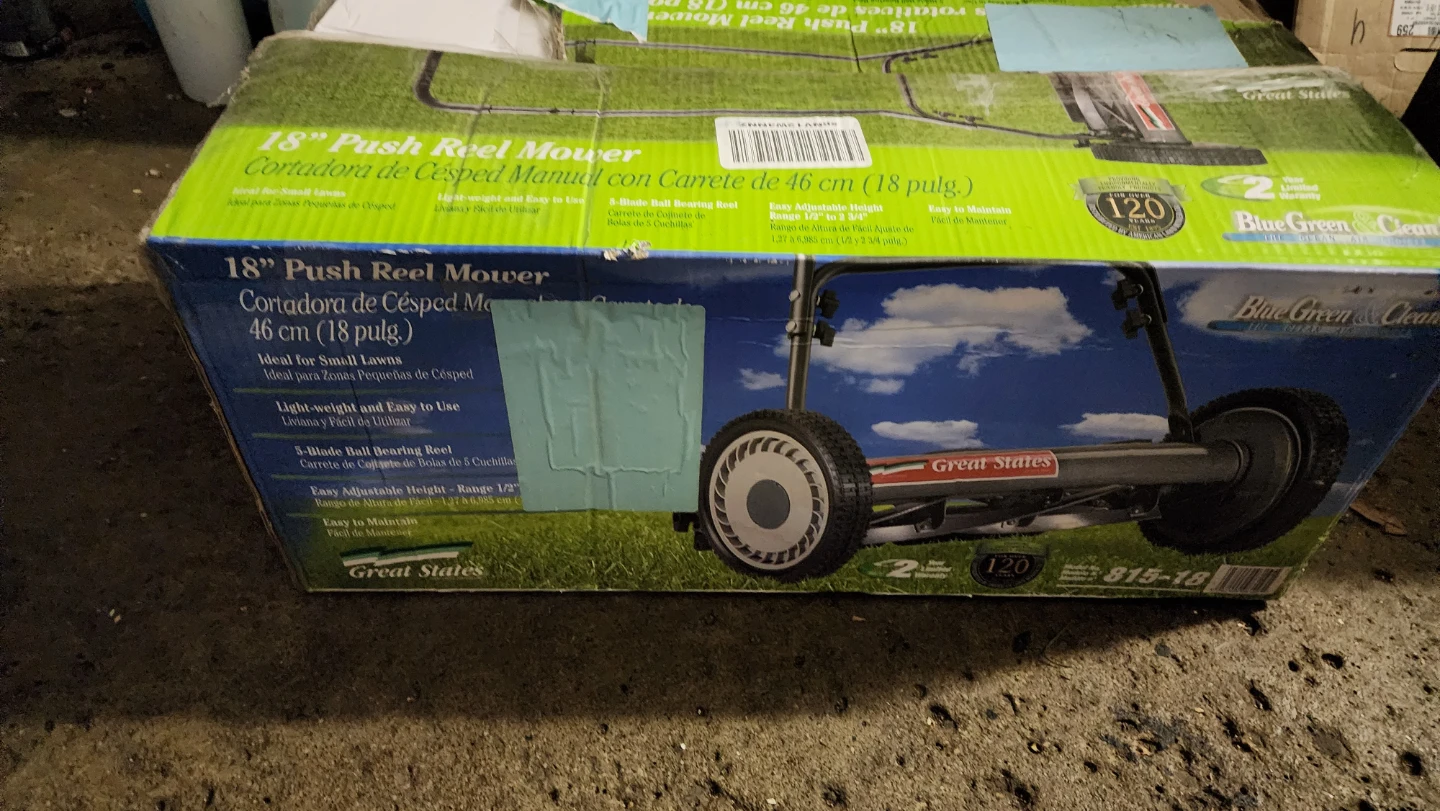 New in box Great States 18" Push Reel Mower - photo 2
