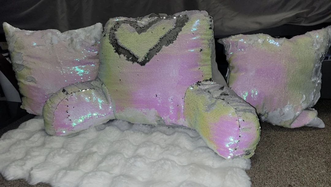Sequin Reading Pillow with Throw Pillows