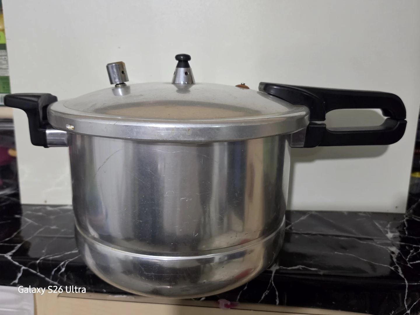 Chef 8QT Aluminum Stove Top Pressure Cooker