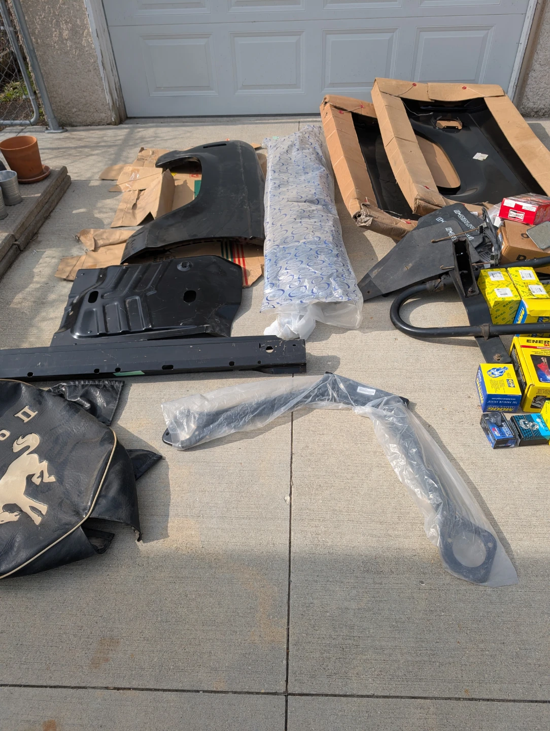Car Body Parts and Suspension Components - photo 3