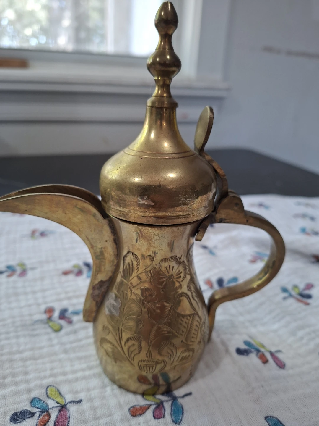 Antique Brass Dallah Coffee Pot engraved Saudi Arabia - photo 2