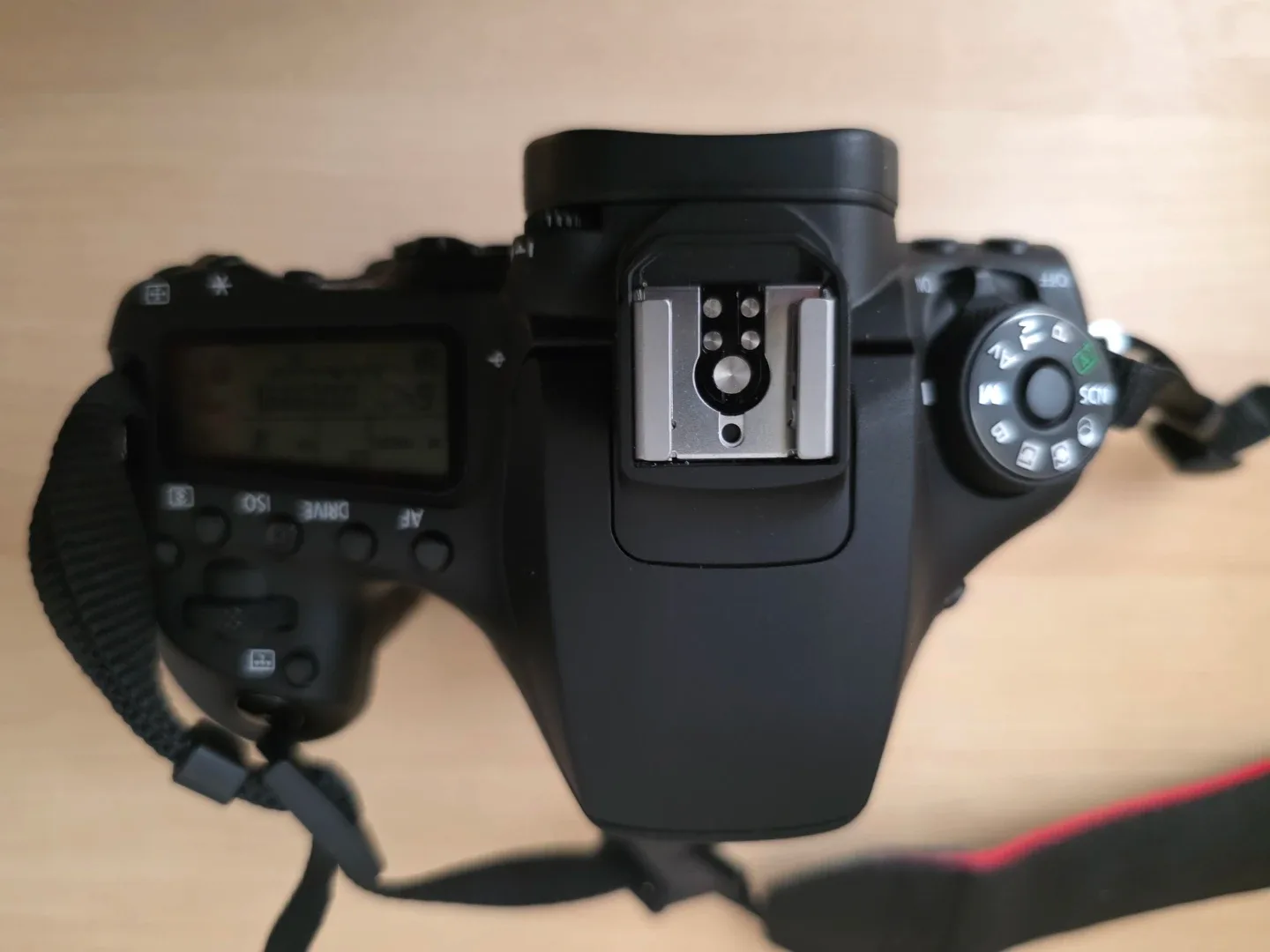 Canon EOS 90D DSLR Camera Body with Strap - photo 5