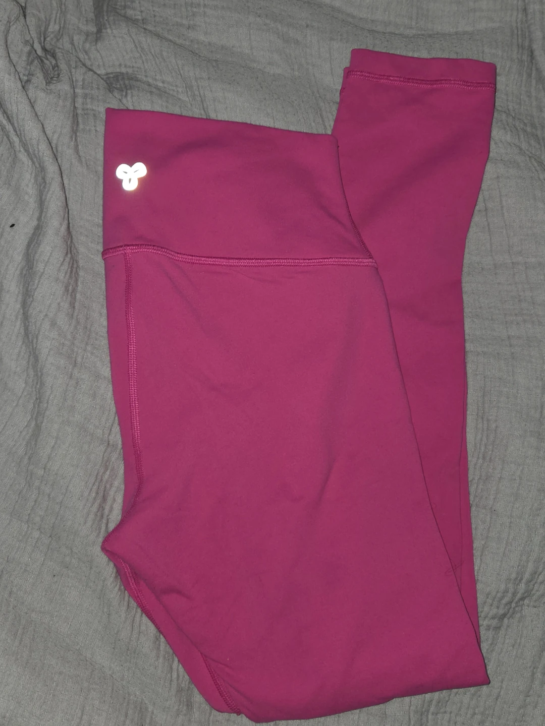 Aritzia Golden High Rise Leggings - photo 2