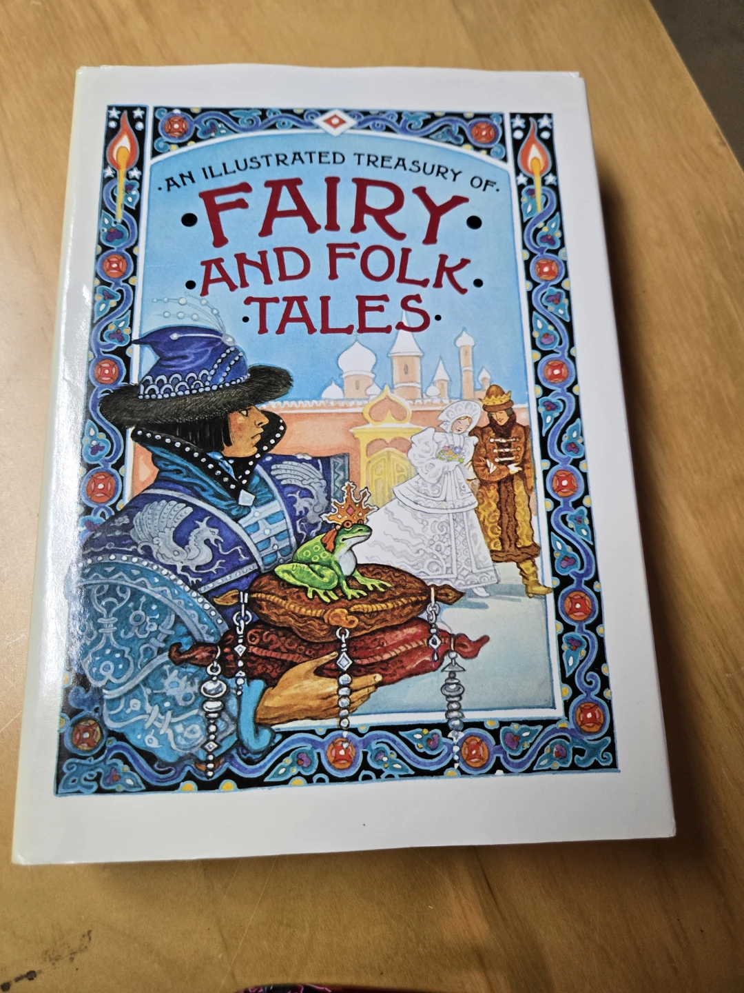 An Illustrated Treasury of Fairy and Folk Tales