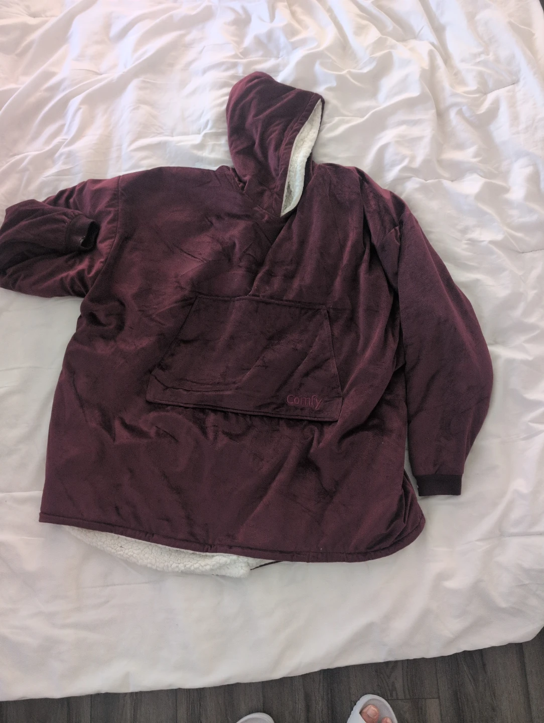 Comfy Hoodie Blanket