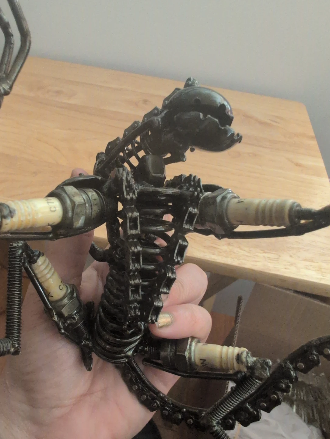 Recycled Metal Alien Sculpture - photo 4