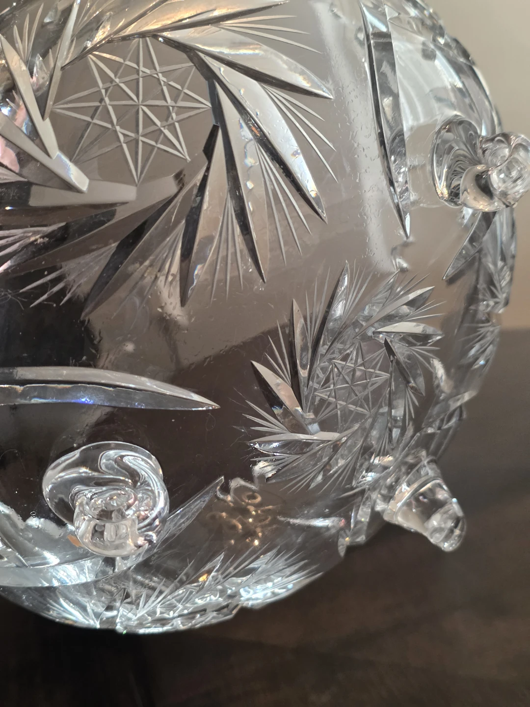 Vintage 3 footed Crystal Bowl - photo 5