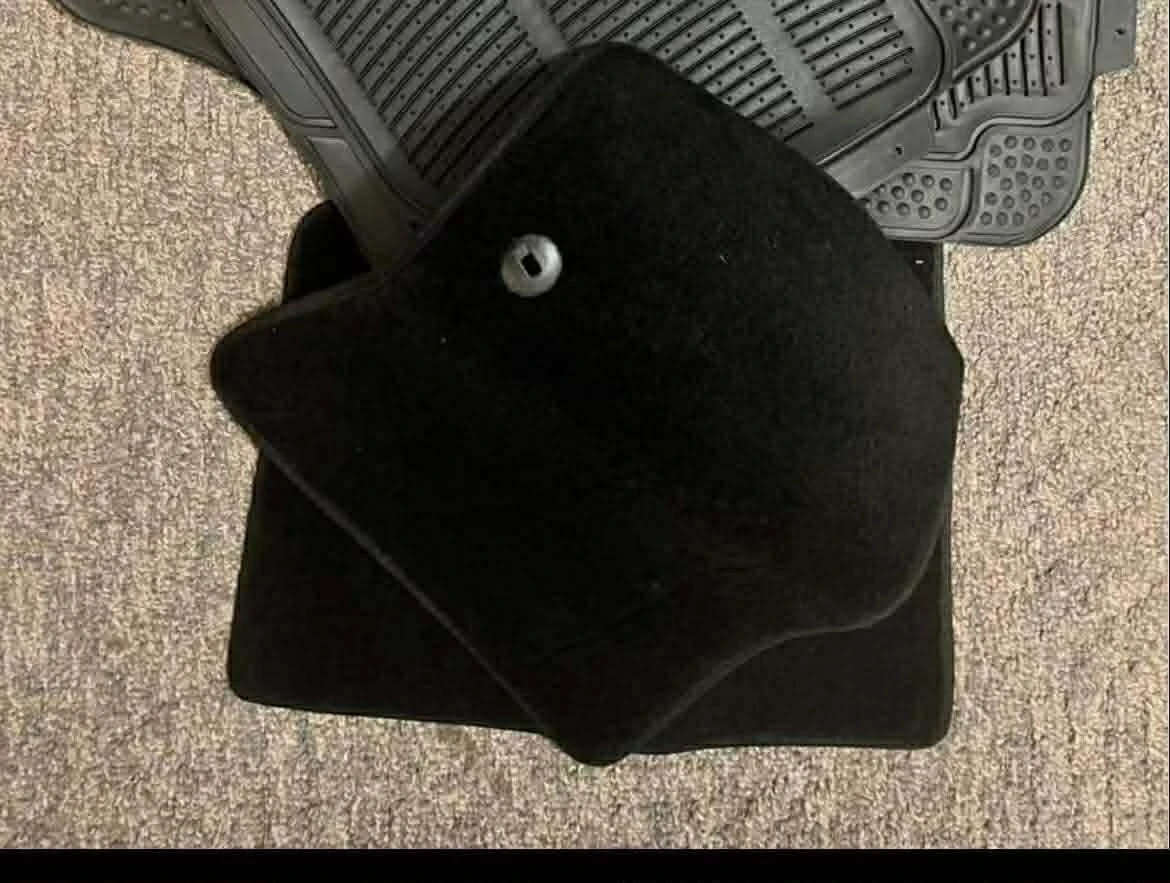 Black Car Floor Mats Set ($5)