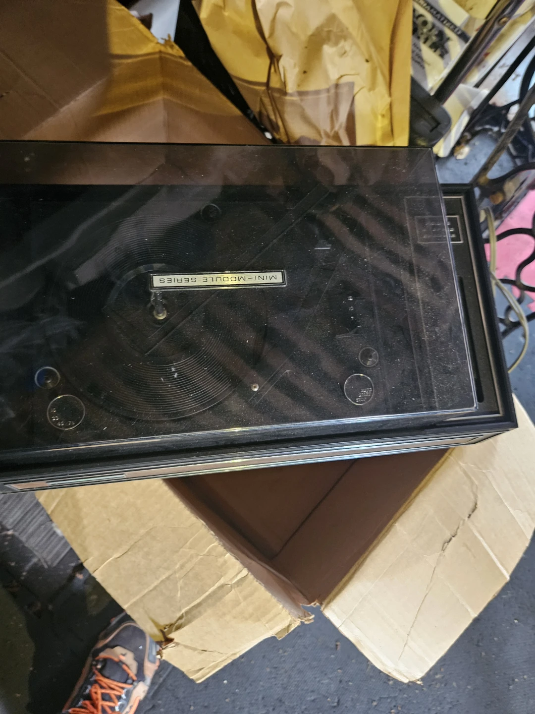 Black Mini-Module Series Turntable Record Player