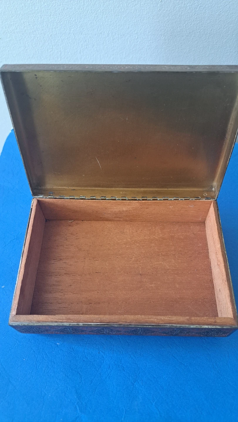 Decorative Trinket Box with Ornate Design - photo 2