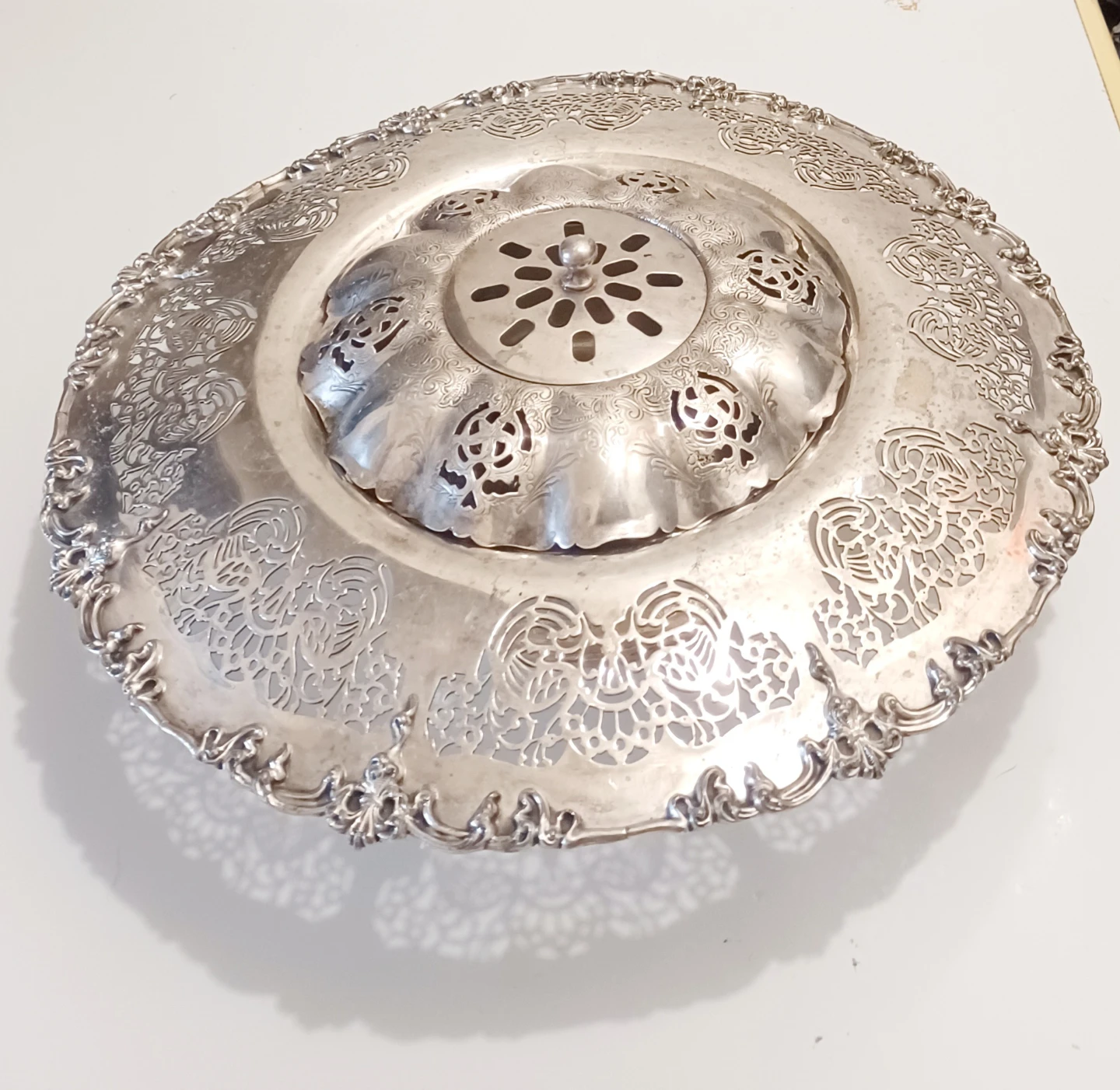 1930s Essay S.P Copper Flower Frog Decorative Dish