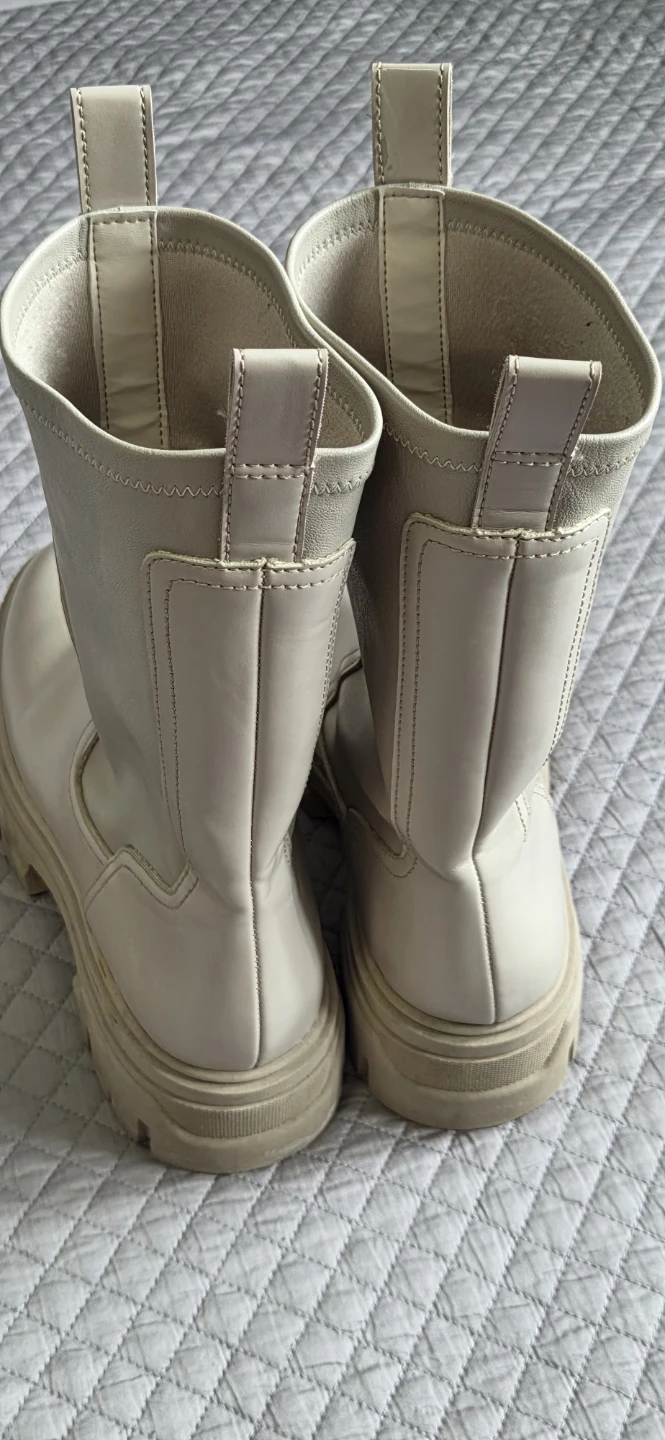 H&M Cream White Boots Size EUR 40 / US 9