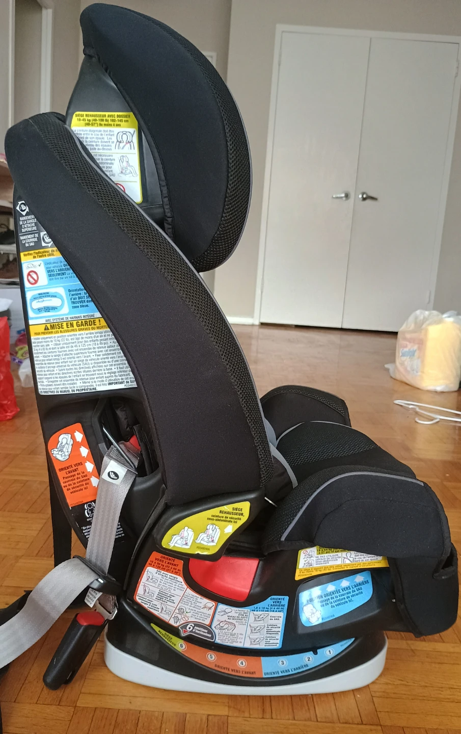 Graco 4Ever All-in-One Convertible Car Seat - photo 2