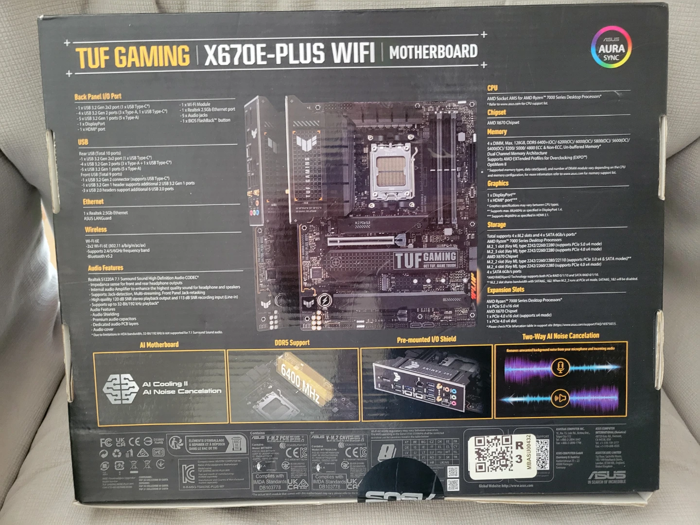 ASUS TUF GAMING X670E-PLUS WIFI Motherboard - photo 2