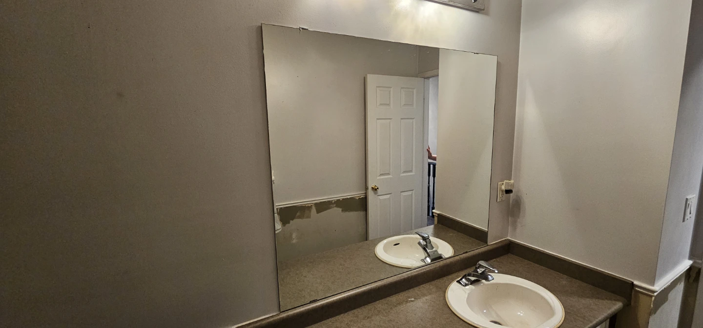 Large Bathroom Mirror - photo 2