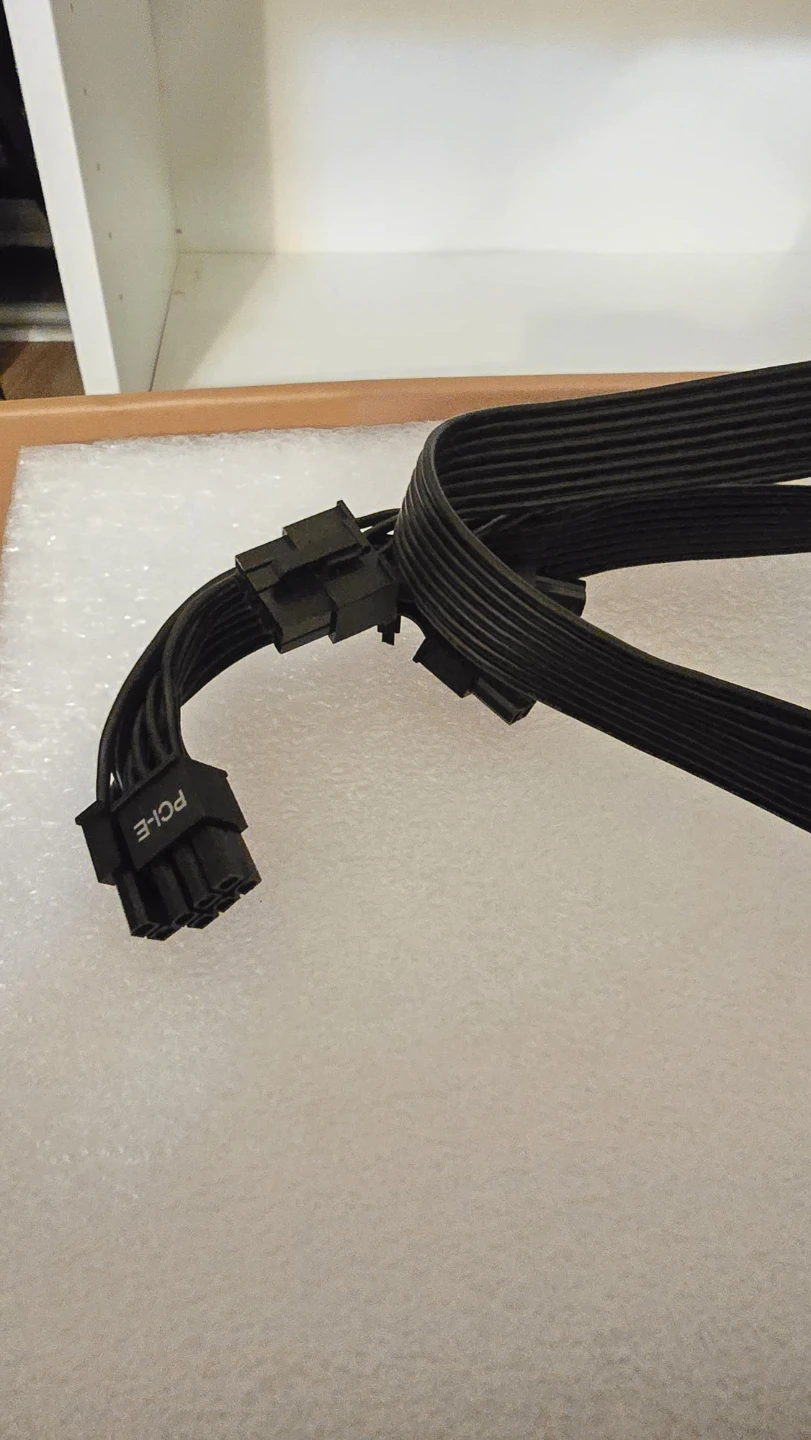 Assortment of power supply cables - photo 2