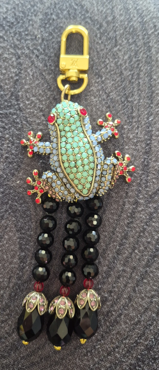 Heidi Daus Frog Keychain
