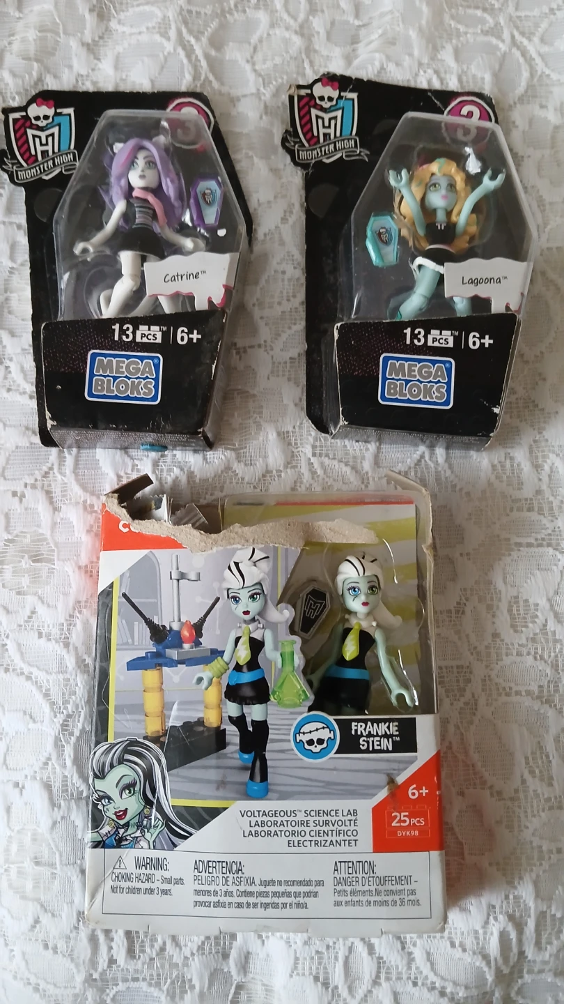 3 megabloks dolls for $5.00