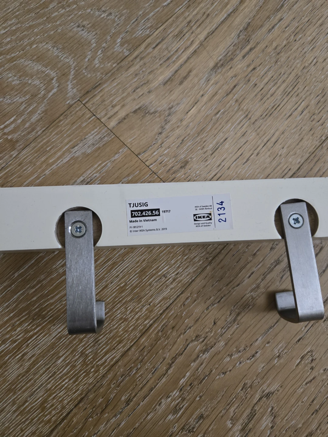 IKEA TJUSIG 6 Hook Wall Rack