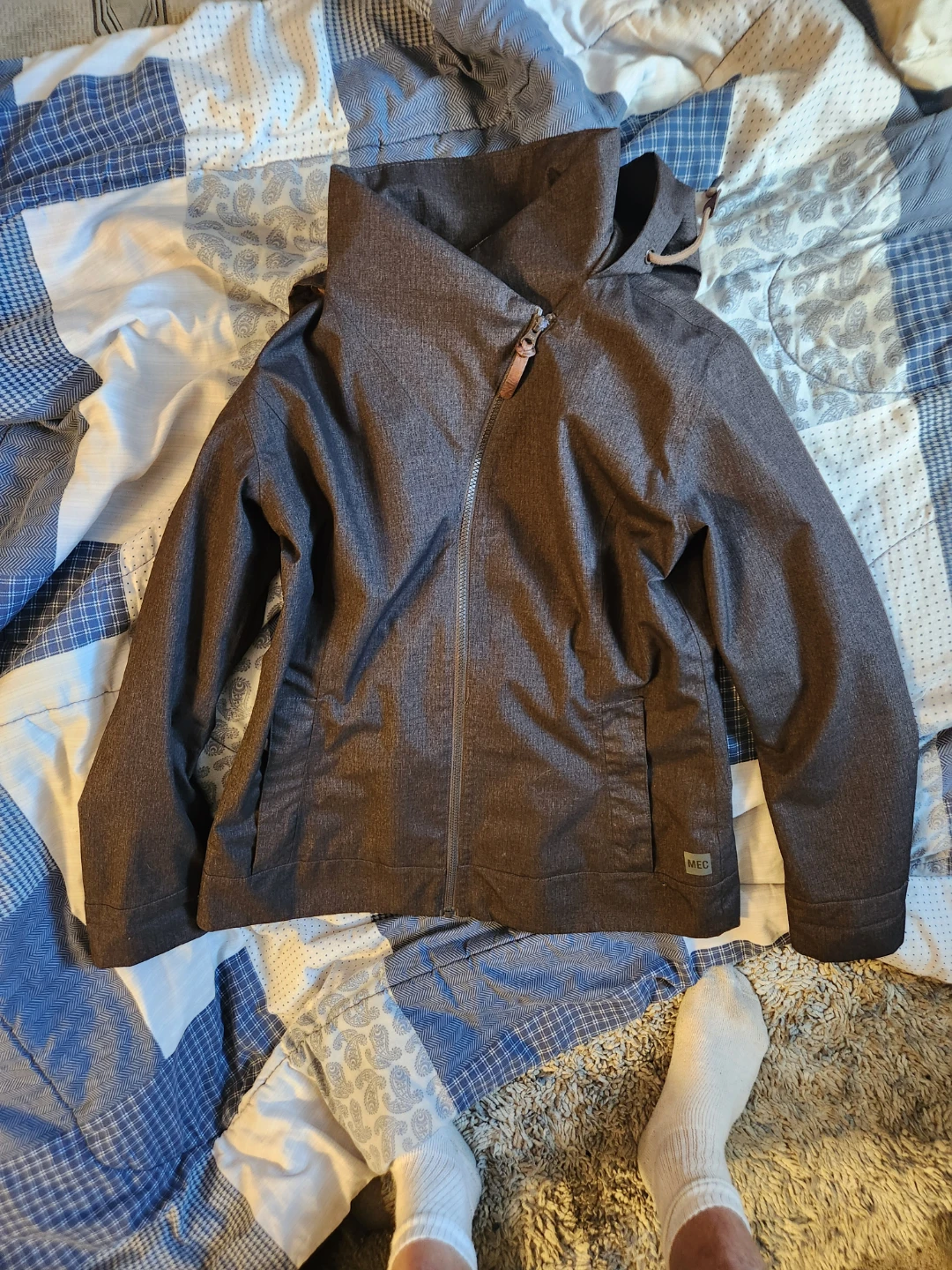 MEC Women's Medium Jacket - photo 3