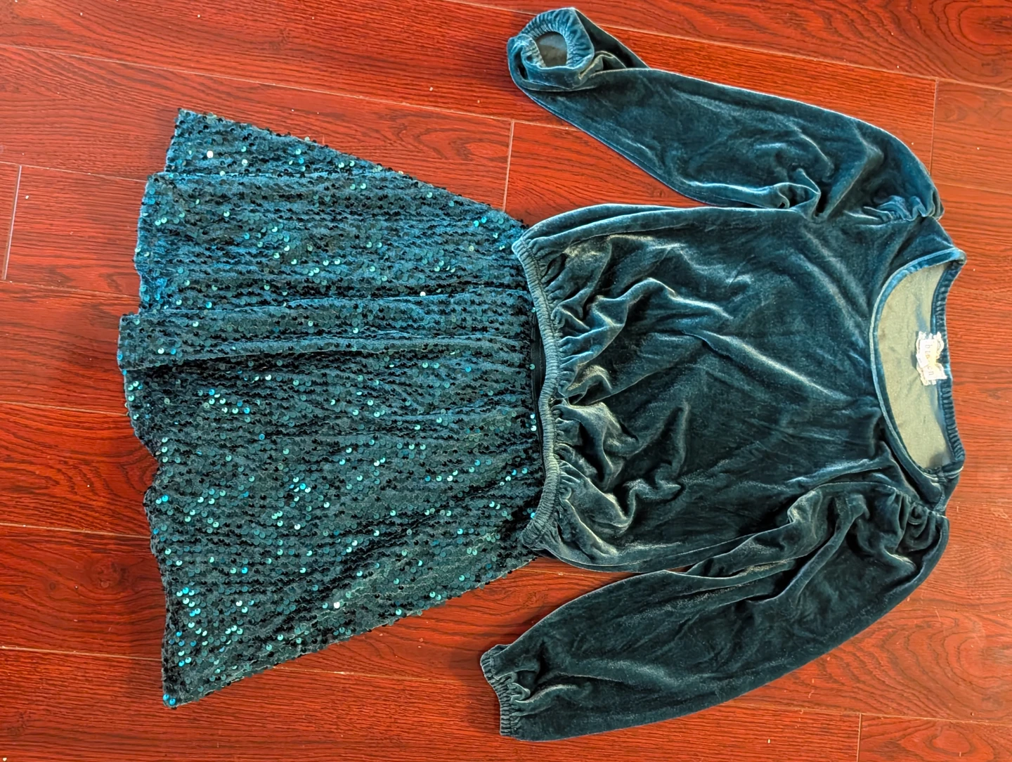 Sequined Velvet top and skirt