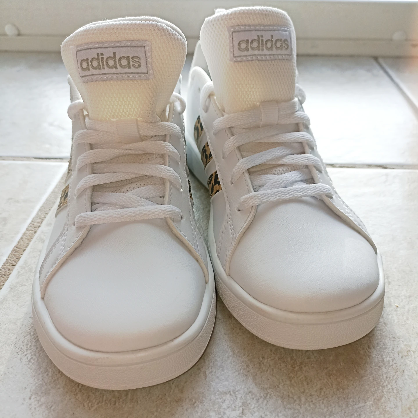 ‼️New‼️ Adidas Child Grand Court K lace tennis shoes 7-9 T - photo 2