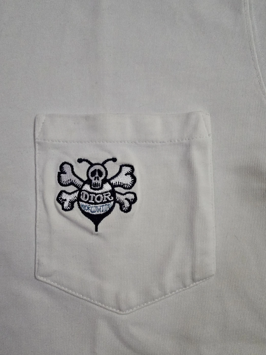 Christian Dior White Pocket Tee - Embroidered Logo - photo 3