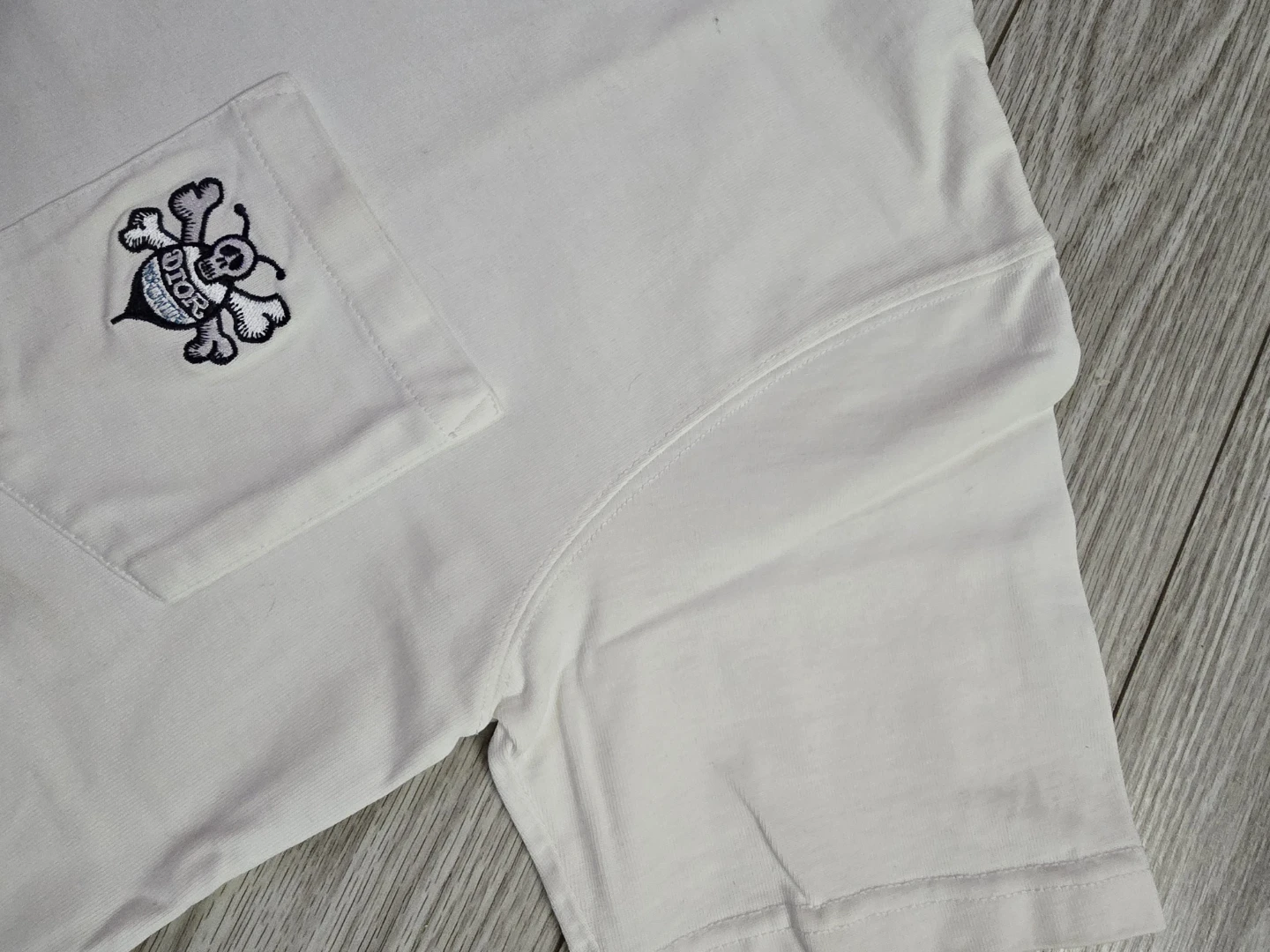 Christian Dior White Pocket Tee - Embroidered Logo - photo 4