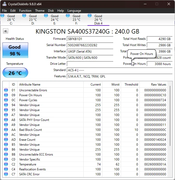 Crucial MX300 275gb, Kingston A400 240gb solid state drives - photo 2