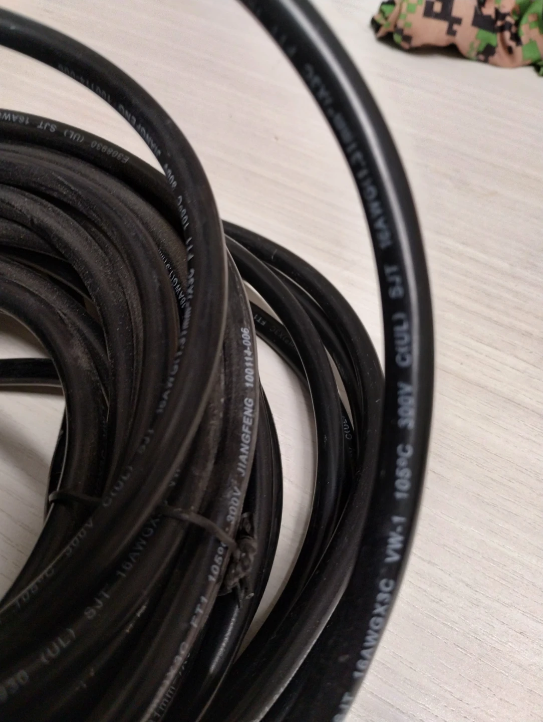 100 ft Extension Cord - photo 3