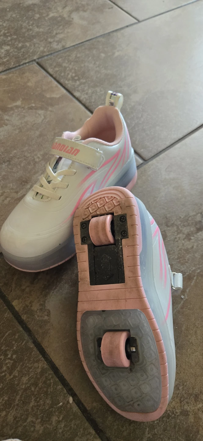 JIANDIAN Light-Up Roller Shoes - White/Pink - photo 3