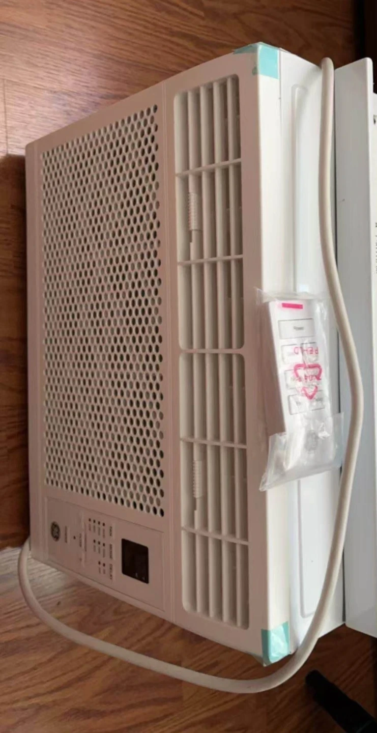 GE Window Air Conditioner - photo 2