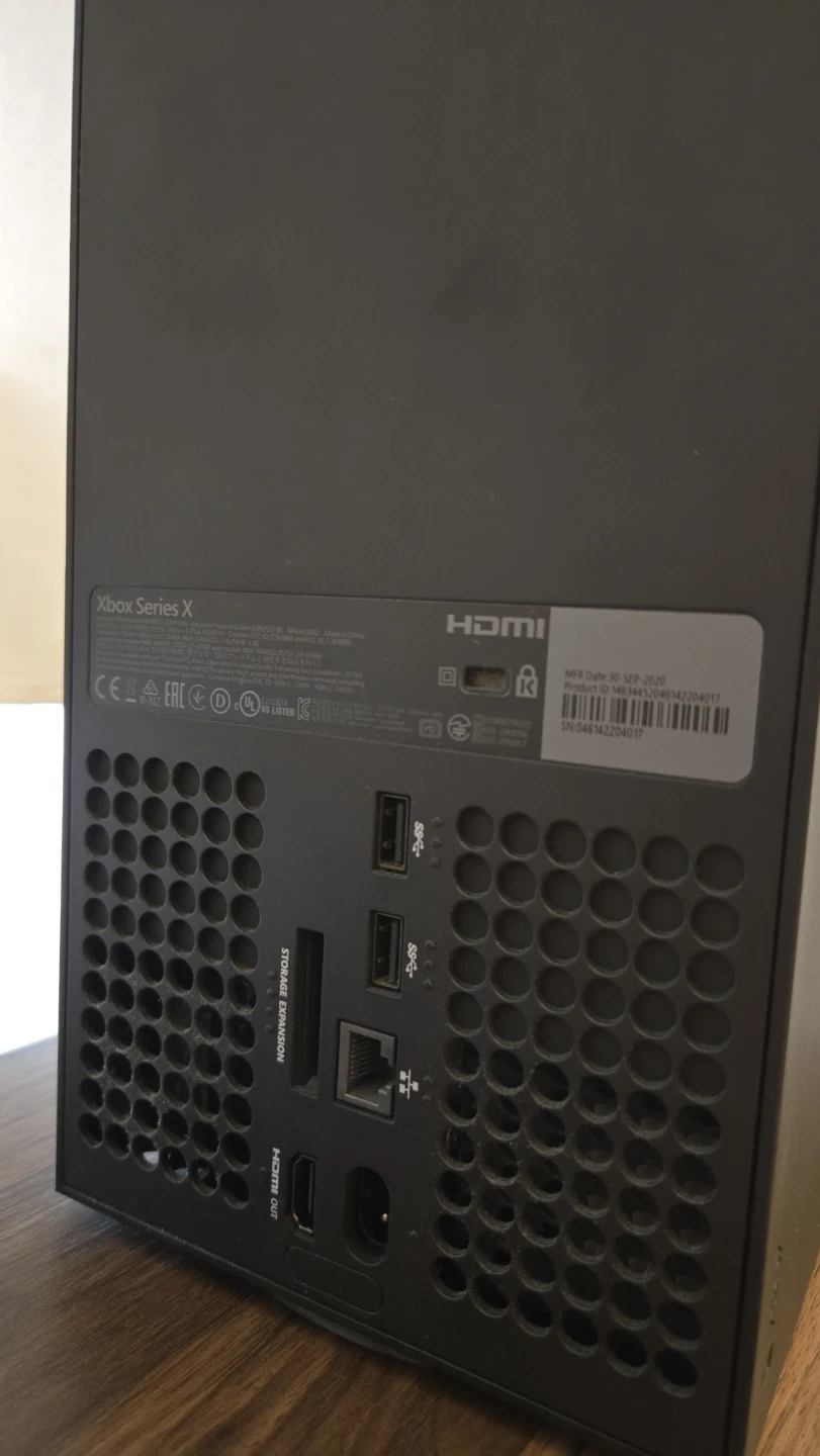 Xbox Series X - photo 4