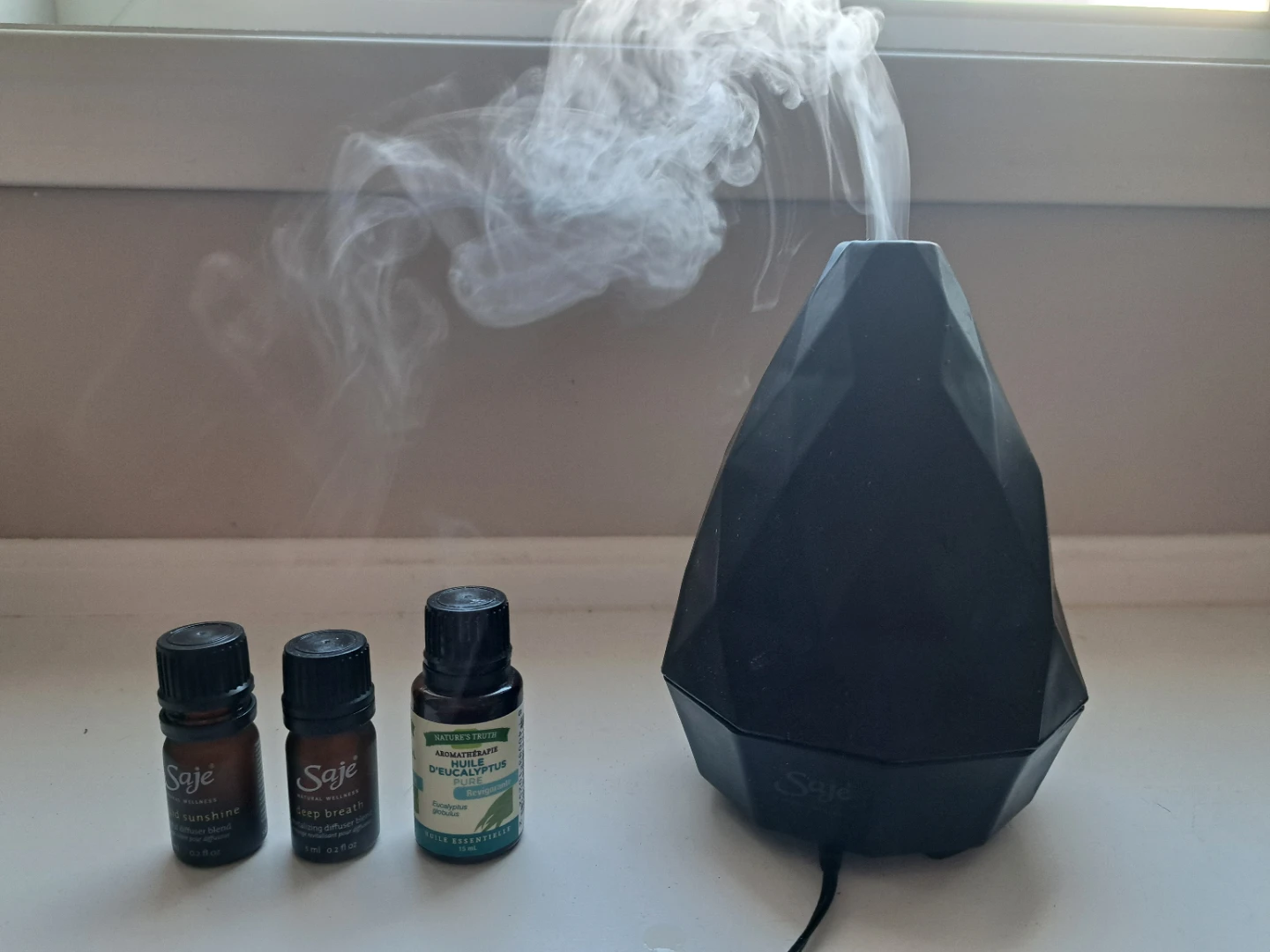 Saje air diffuser with essentisl.oils - photo 3