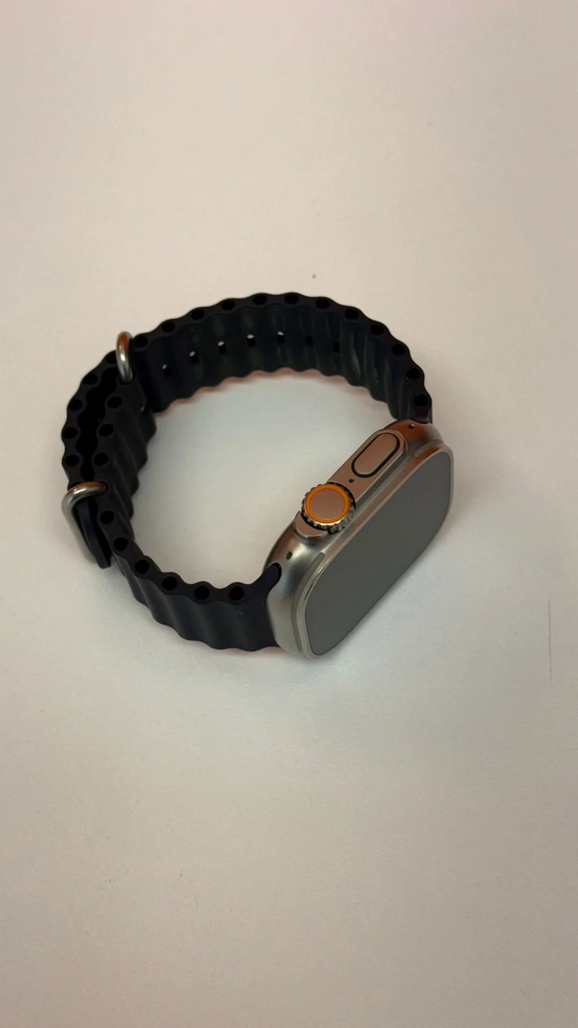 Apple Watch Ultra (1st Gen) – 32GB – Excellent Condition - photo 2