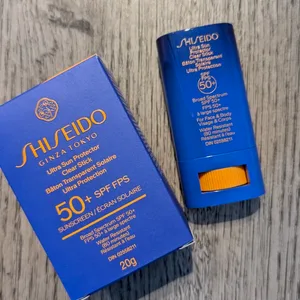 Shiseido Ultra Sun Protector Clear Stick SPF 50+