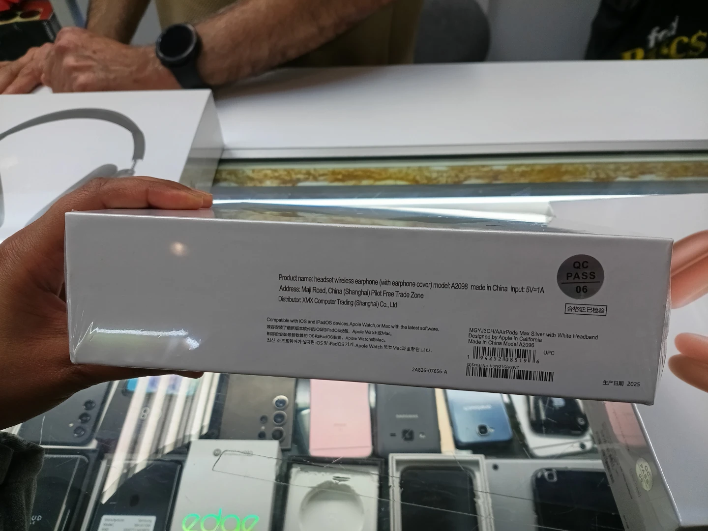 Apple AirPods Max Wireless Headphones - photo 2