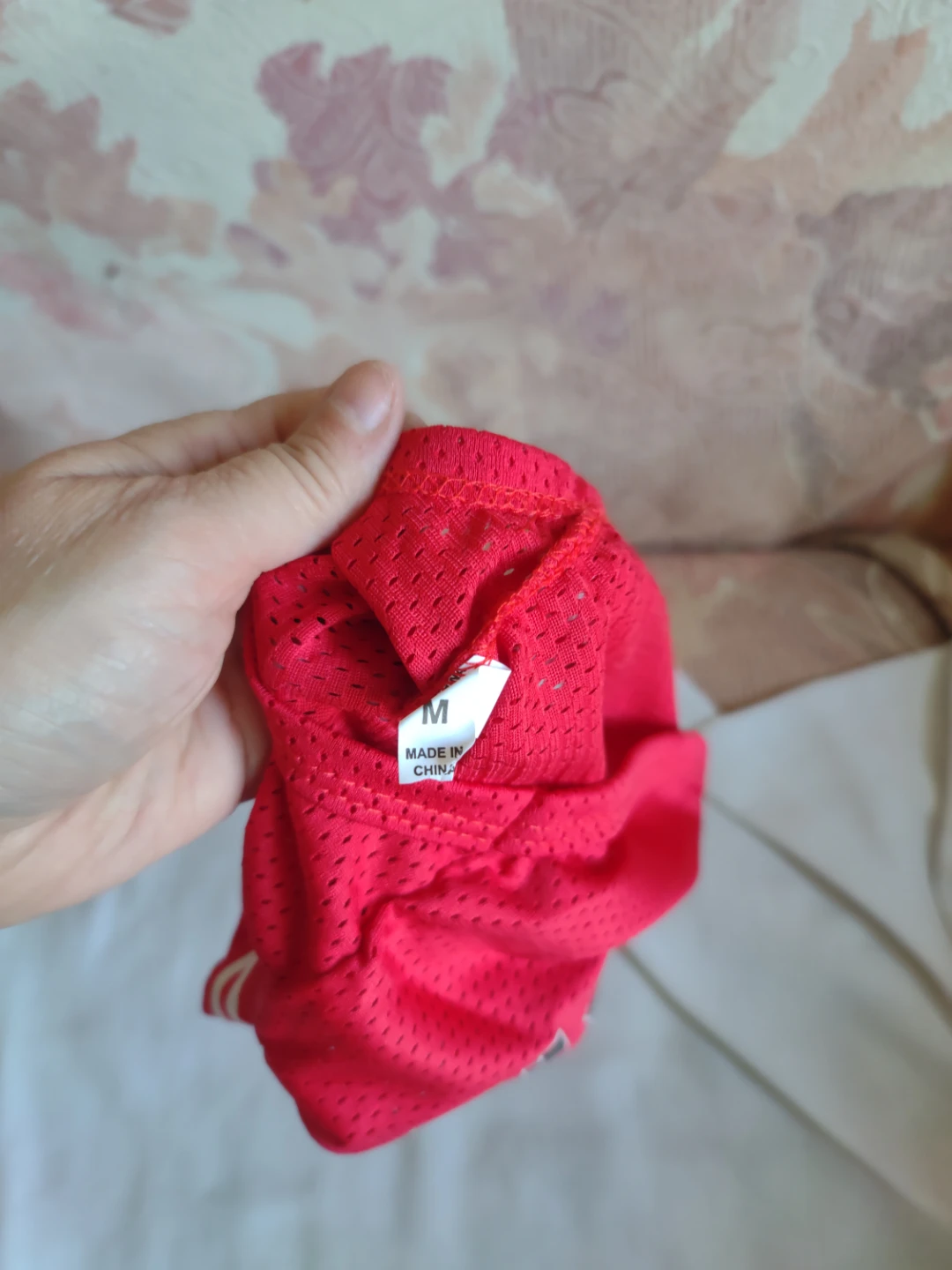 Medium size mesh pet clothes - photo 3