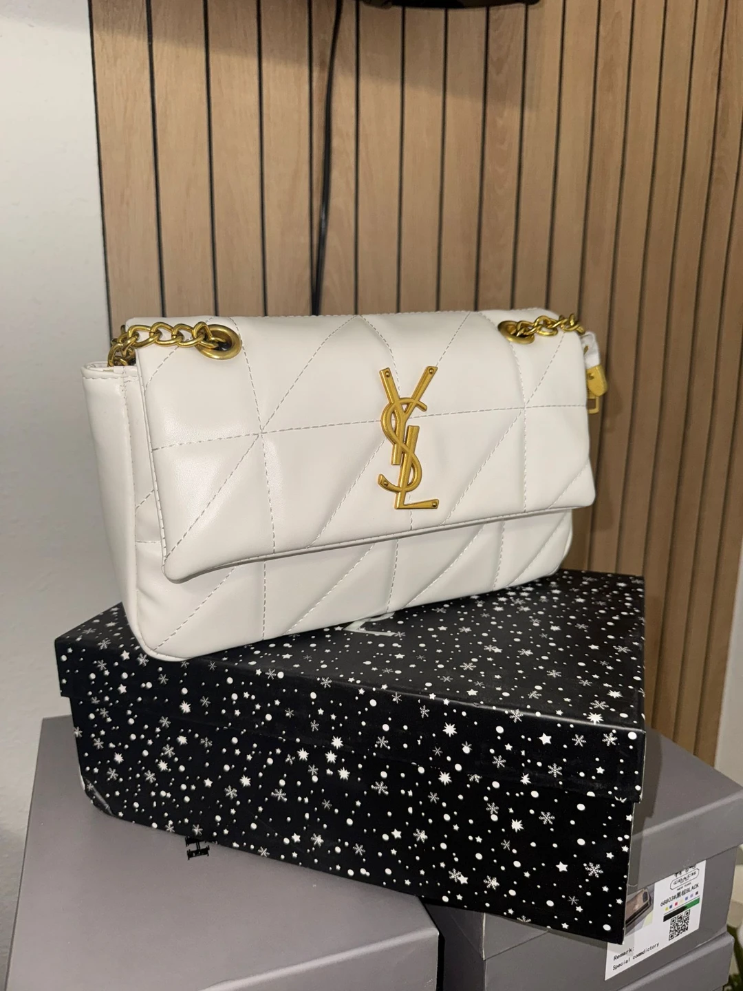 Coach Willow Shoulder Bag In Signature Canvas