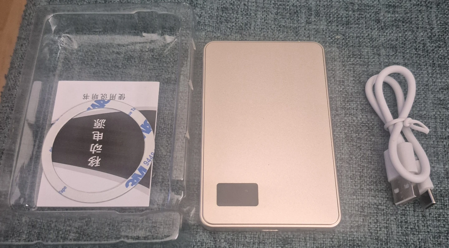Magnetic Wireless Power Bank - photo 4