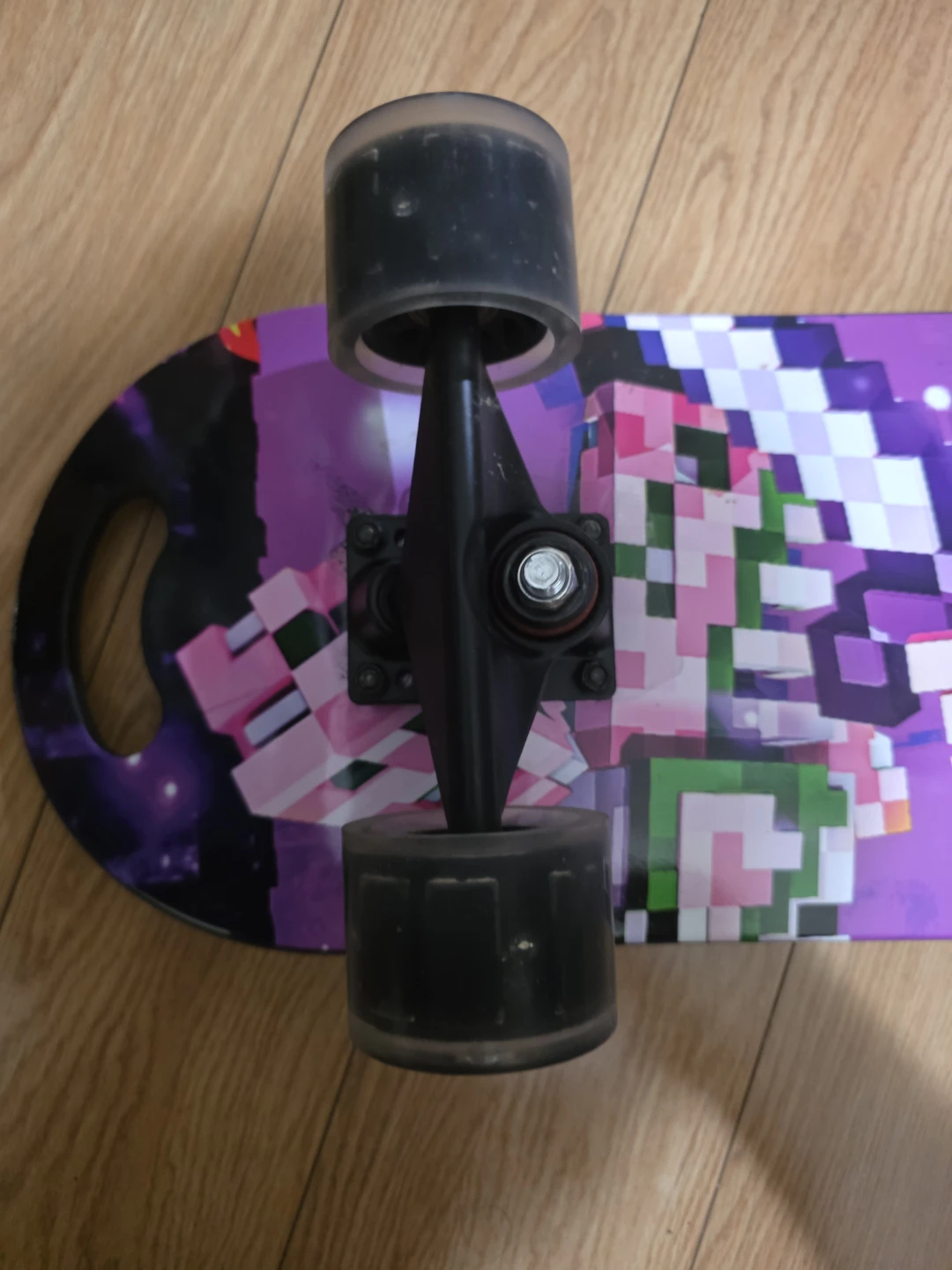 Pixel Art Skateboard with Light-Up Wheels - photo 5