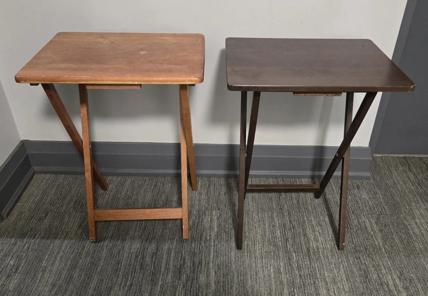 Set of 2 Wooden TV Trays